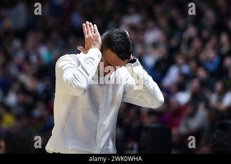 Torino, Italie. 17 février 2024. GeVi Napoli basket Igor Milicic réagit lors du match des demi-finales du Frecciarossa final Eight basket entre UNAHOTELS Reggio Emilia vs GeVi Napoli basket à Turin, dans le nord de l'Italie - samedi 17 FÉVRIER 2024. Sport - panier (photo de Marco Alpozzi/Lapresse) crédit : LaPresse/Alamy Live News Banque D'Images