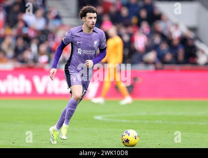 Londres, Royaume-Uni. 17 février 2024. Curtis Jones de Liverpool lors du match de premier League au Gtech Community Stadium de Londres. Le crédit photo devrait se lire : Paul Terry/Sportimage crédit : Sportimage Ltd/Alamy Live News Banque D'Images