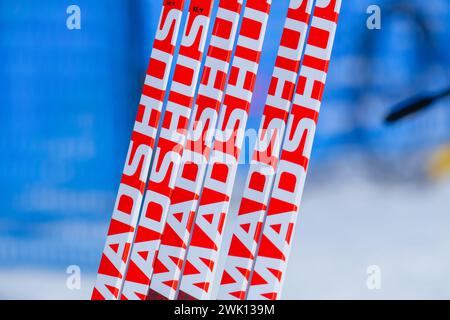 Minneapolis, Minnesota, États-Unis. 17 février 2024. Détails des skis lors des qualifications au sprint le jour 2 de la Coupe du monde de cross-country COOP FIS 2024, le 17 février 2024, à Minneapolis, Minnesota, ÉTATS-UNIS. (Crédit image : © Steven Garcia/ZUMA Press Wire) USAGE ÉDITORIAL SEULEMENT! Non destiné à UN USAGE commercial ! Banque D'Images