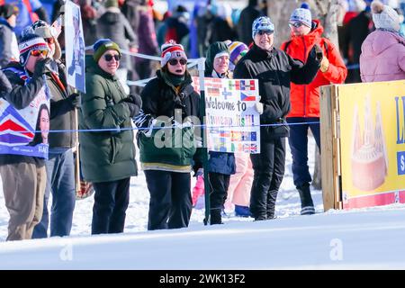 Minneapolis, Minnesota, États-Unis. 17 février 2024. Spectateurs lors des qualifications au sprint le jour 2 de la Coupe du monde de cross-country COOP FIS 2024, le 17 février 2024, à Minneapolis, Minnesota, ÉTATS-UNIS. (Crédit image : © Steven Garcia/ZUMA Press Wire) USAGE ÉDITORIAL SEULEMENT! Non destiné à UN USAGE commercial ! Banque D'Images