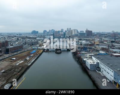 Aérien de Newark, NJ et NX Pont au-dessus de la rivière Passaic. Banque D'Images