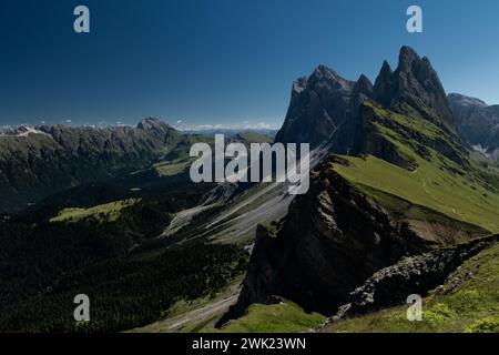 Une vue imprenable sur Secede, un lieu célèbre des Dolomites Banque D'Images