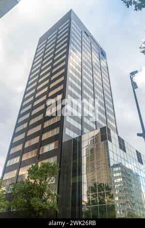 Rotterdam, Nederland - 22 octobre 2023 : gratte-ciel Robecotoren à Rotterdam. Banque D'Images