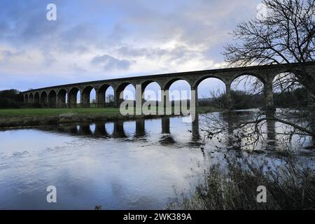 Le viaduc d'Arthington, également connu sous le nom de viaduc de Castley, village d'Arthington, Wharfedale, West Yorkshire, Angleterre Banque D'Images