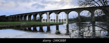 Le viaduc d'Arthington, également connu sous le nom de viaduc de Castley, village d'Arthington, Wharfedale, West Yorkshire, Angleterre Banque D'Images