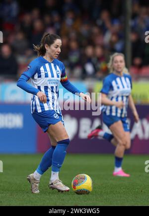 Crawley, Royaume-Uni. 18 février 2024. Brighton's Vicky Losada lors du match de Super League féminine de Barclays entre Brighton & Hove Albion et Liverpool au Broadfield Stadium de Crawley. Crédit : James Boardman/Alamy Live News Banque D'Images