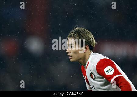 ROTTERDAM - Ayase Ueda de Feyenoord lors du match néerlandais Eredivisie entre Feyenoord et RKC Waalwijk au Feyenoord Stadion de Kuip le 18 février 2024 à Rotterdam, pays-Bas. ANP MAURICE VAN STEEN Banque D'Images