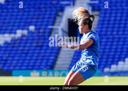 Birmingham, Royaume-Uni. 18 février 2024. Ivana Fuso de Birmingham City lors du match de championnat féminin entre Birmingham City Women et Southampton Women à St Andrews, Birmingham, Angleterre le 18 février 2024. Photo de Stuart Leggett. Utilisation éditoriale uniquement, licence requise pour une utilisation commerciale. Aucune utilisation dans les Paris, les jeux ou les publications d'un club/ligue/joueur. Crédit : UK Sports pics Ltd/Alamy Live News Banque D'Images