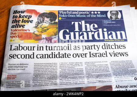 Kier Starmer "le travail dans la tourmente alors que le parti abandonne le deuxième candidat sur Israël" le journal Guardian fait la une en première page 14 février 2024 Londres Royaume-Uni Banque D'Images