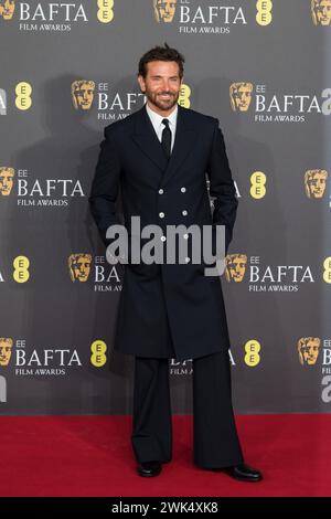 Londres, Royaume-Uni. 18 février 2024. LONDRES, ROYAUME-UNI - 18 FÉVRIER 2024 : Bradley Cooper assiste à la cérémonie des EE BAFTA film Awards au Royal Festival Hall de Londres, Royaume-Uni, le 18 février 2024. (Photo de Wiktor Szymanowicz/NurPhoto) crédit : NurPhoto SRL/Alamy Live News Banque D'Images