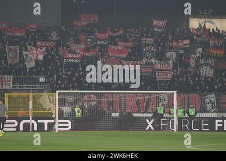 Monza, Italie. 18 février 2024. Supporters de l'AC Milan, lors de l'AC Monza vs AC Milan, Serie A, au U-Power Stadium. Crédit : Alessio Morgese/Alessio Morgese/Emage/Alamy Live news Banque D'Images