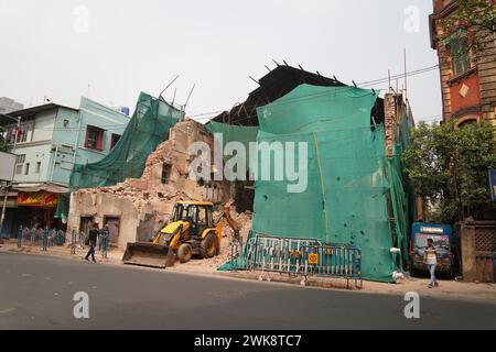 L'emblématique cinéma Elite (136 SN Banerjee Road, New Market Area), un monument cher à Kolkata, est tombé en silence depuis des années et est maintenant prêt pour lui Banque D'Images