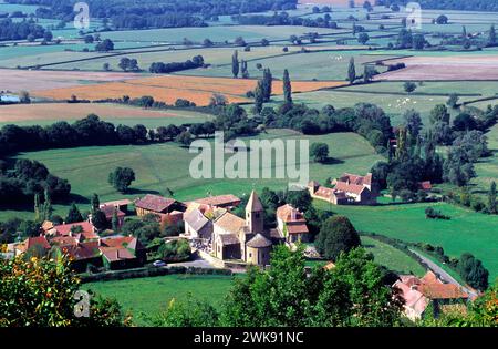 Église Saint-Pierre de Brancion, Brancion, Martailly-lès-Brancion, Region Bourgogne-Franche-Comté, Département Saône-et-Loire, France Banque D'Images