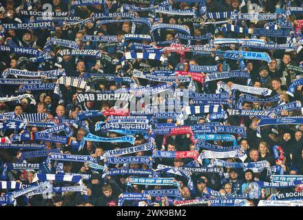 Bochum, Allemagne. 18 février 2024. Fans de BO dans le match VFL BOCHUM - FC BAYERN MUENCHEN 3-2 le 18 février 2024 à Bochum, Allemagne. Saison 2023/2024, 1.Bundesliga, FCB, München, journée 22, 22.Spieltag crédit : Peter Schatz/Alamy Live News Banque D'Images