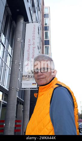 Mählert SED Diktatur Aufarbeitung Berlin 13.10.2023, DocUlrich Mählert Foto arbeitet für die Bundestiftung Aufarbeitung der SED-Dikatatur. Berlin Berlin *** Mählert SED dictature réévaluation Berlin 13 10 2023 Dr Ulrich Mählert photo travaille pour la Fondation fédérale pour la réévaluation de la dictature SED Berlin Berlin Berlin Berlin Banque D'Images