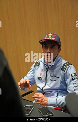 19 février 2024, circuit international de Losail, Doha, essais de MotoGP au Qatar 2024, sur la photo Marc Marquez d'Espagne, Gresini Racing dans une interview. Banque D'Images