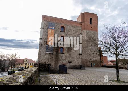 Kulturschloß Großenhain Deutlich sichtbar erhebt sich aus dem