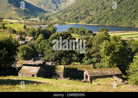 Le village de Hartsop et un lointain Brothers Water, Lake District, Royaume-Uni Banque D'Images