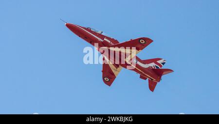 Les Red Arrows de la RAF partent de l'aéroport de Southend en direction du Clacton Airshow 2022 Banque D'Images