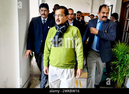 New Delhi, Inde. 19 février 2024. NEW DELHI, INDE - 19 FÉVRIER : le ministre en chef de Delhi, Arvind Kejriwal, s'est adressé aux médias lors de la session budgétaire du Delhi Vidhan Sabha, le 19 février 2024 à New Delhi, en Inde. (Photo de Raj K Raj/Hindustan Times/Sipa USA) crédit : Sipa USA/Alamy Live News Banque D'Images
