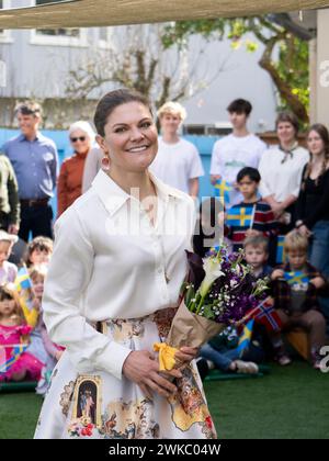 San Francisco, États-Unis. 19 février 2024. Altesses Royales la princesse héritière Victoria Ingrid Alice désirée et le prince Olof Daniel de Suède à l'école scandinave et au centre culturel de San Francisco, CA, le 19 février 2024. Une partie de leur voyage officiel dans la région de la baie. (Photo de Skyler Greene/Sipa USA) crédit : Sipa USA/Alamy Live News Banque D'Images