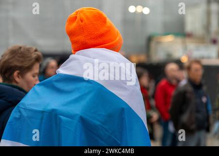 Veillée le 18 février 2024 pour le défunt Alexei Navalny, Roncalliplatz, Cologne, Rhénanie du Nord-Westphalie, Allemagne Banque D'Images