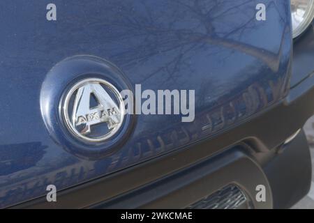 Bordeaux , France - 02 12 2024 : aixam micro car marque texte voiture et signe logo de voiture française sans permis de conduire Banque D'Images