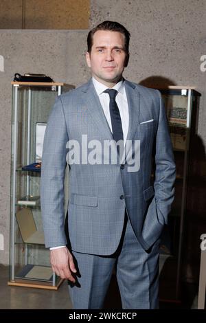 Vergabe des Arts et des lettres Pierre Kiwitt BEI der Vergabe des ordres des Arts et des lettres in der französischen Botschaft während der 74. Internationalen Filmfestspiele Berlin Berlinale AM 19.02.2024 à Berlin. *** Prix de l'ordre des Arts et des lettres Pierre Kiwitt lors de la cérémonie de remise des prix de l'ordre des Arts et des lettres à l'Ambassade de France lors du 74e Festival international du film Berlinale de Berlin le 19 02 2024 à Berlin Copyright : xEventpressxKochanx Banque D'Images