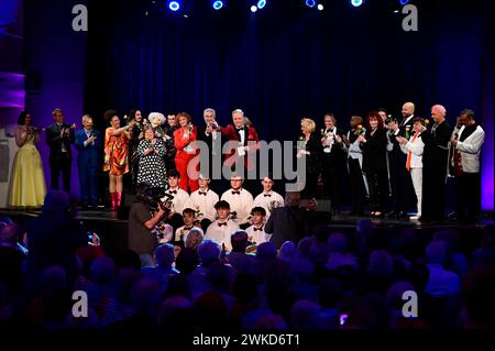 Konzert 'Heiko Reissig & Freunde – Die große Jubiläumsshow' im Arndt-Bause-Saal im Freizeitforum Marzahn. Berlin, 18.02.2024 Banque D'Images