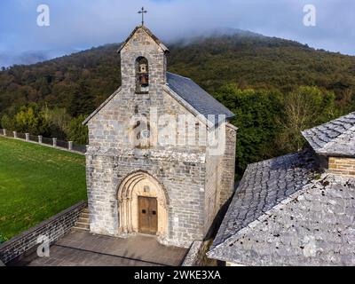 Roncevaux, église de Santiago, route de Santiago, Navarre, Espagne. Banque D'Images