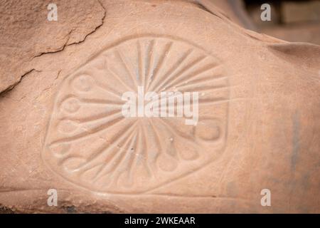 Petroglifo, yacimiento rupestre de Aït Ouazik, finales del Neolítico, Marruecos, Afrique. Banque D'Images