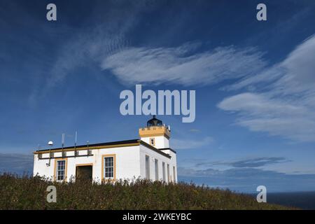 duncansby head;phare;caithness;pentland firth;north sea;highlands;scotland;david alan stevenson;construit en 1924; Banque D'Images