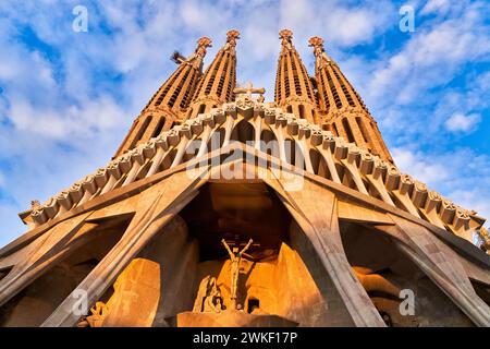 Fachada de la Pasión, Basilique de la Sagrada Familia. Barcelone. Espagne.la Basilique et l'Église expiatoire de la Sainte famille est un grand CHU catholique romain Banque D'Images