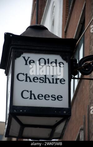 YE Olde Cheshire Cheese Chop House and Pub, Fleet Street, City of London, Londres, Royaume-Uni, Londres, Royaume-Uni Banque D'Images