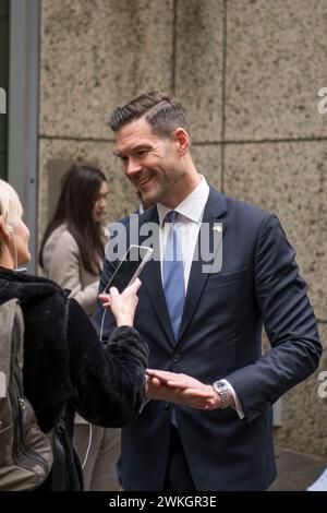 San Francisco, États-Unis. 20 février 2024. Johan Forssell, ministre suédois de la coopération au développement international et du commerce extérieur, visite le bureau de Waymo à San Francisco et se déplace dans un véhicule autonome Waymo à San Francisco, EN CALIFORNIE, le 20 février 2024. Une partie de son voyage officiel dans la région de la baie. (Photo de Skyler Greene/Sipa USA) crédit : Sipa USA/Alamy Live News Banque D'Images