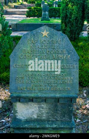 Le cimetière de la garnison soviétique à Dresde se compose d'un cimetière de guerre de l'Armée rouge et d'une extension nord-est pour les soldats de l'Armée soviétique, les membres de leur famille et Banque D'Images