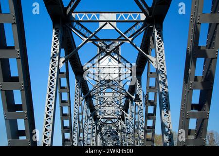 Pont de chemin de fer de la rue Union, Riverfront Park, Salem, Oregon Banque D'Images