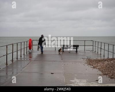 Sheerness, Kent, Royaume-Uni. 21 février 2024. Météo Royaume-Uni : matin couvert à Sheerness, Kent. Crédit : James Bell/Alamy Live News Banque D'Images