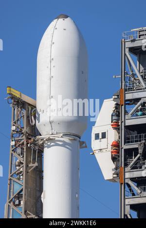 Cap Canaveral, comté de Brevard. 20 février 2024. Lift & Pad photos de SpaceX B-1067-17 transportant le satellite de télécommunications indonésien MERAH PUTIH 2 depuis SLC-40 Cape Canaveral, Floride, Comté de Brevard, USA à 15:11 le 20 février 2024. (Photo de Scott Schilke/Sipa USA) crédit : Sipa USA/Alamy Live News Banque D'Images