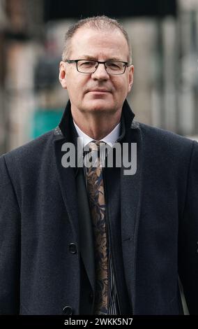 Art O'Leary, directeur général d'an Coimisiun Toghchain, arrive à Leinster House, Dublin, pour une apparition à la Commission mixte de l'Oireachtas sur les affaires de l'Union européenne, pour discuter des prochaines élections européennes de 2024, du droit de vote et de la lutte contre la désinformation. Date de la photo : mercredi 21 février 2024. Banque D'Images