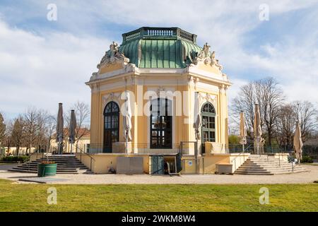 Le petit-déjeuner au pavillon impérial au Zoo de Schönbrunn, Maxingstraße, Vienne, Autriche, Europe. Banque D'Images