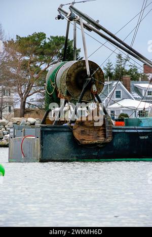 Bateaux ancrés à Rye Harbor à Rye, New Hampshire tôt le matin. Banque D'Images