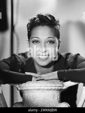 JOSEPHINE BAKER (1906-1975) danseuse, chanteuse et actrice franco-américaine en 1940. Banque D'Images