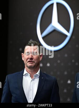 Stuttgart, Allemagne. 22 février 2024. Harald Wilhelm, directeur financier de Mercedes-Benz Group AG, photographié lors de la conférence de presse annuelle du constructeur automobile Mercedes-Benz. Crédit : Bernd Weißbrod/dpa/Alamy Live News Banque D'Images