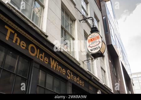 El Vino The Olde Wine Shades, Martin Lane, Cannon Street, Londres, EC4, Angleterre, Royaume-Uni Banque D'Images