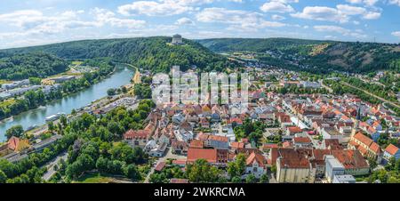 Vue de la ville de Kelheim à l'embouchure du Altmühl dans le Danube en basse-Bavière Banque D'Images