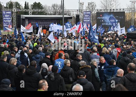 Liberté Ostrava, Ostrava. 22 février 2024. Rassemblement syndical pour la préservation de la production d'acier à Liberty Ostrava, Ostrava, République tchèque, 22 février 2024. Crédit : Jaroslav Ozana/CTK photo/Alamy Live News Banque D'Images