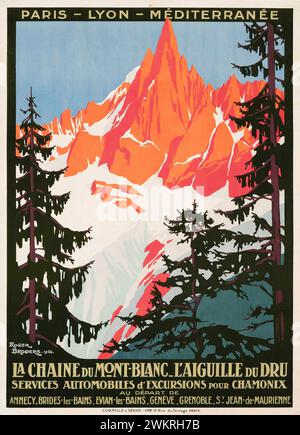 Affiche de voyage vintage. 'La chaine du Mont-Blanc- L'aiguille du Dru' France de Roger Broders, 1924, affiche du service automobile, montrant les sommets des Alpes de l'aiguille Banque D'Images