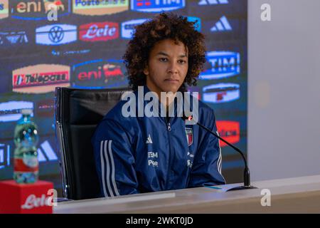 Florence, Italie. 22 février 2024. Florence, Italie, 23 février 2024 : Sara Gama (Italie) en conférence de presse avant le match amical de l'équipe nationale féminine entre l'Italie et l'Irlande au stade Viola Park de Florence (Fi), Italie. (Sara Esposito/SPP) crédit : SPP Sport Press photo. /Alamy Live News Banque D'Images