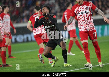 France. 22 février 2024. © PHOTOPQR/VOIX DU NORD/COURBE ; 22/02/2024 ; NO DAM Foot Ligue Europa SC Fribourg RC Lens barrage retour stade Europa Park, Fribourg, Allemagne le 22/02/24. PHOTO SEVERINE Courbe LA VOIX DU NORD crédit : MAXPPP/Alamy Live News Banque D'Images